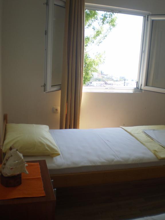 Apartment Vuk I Novak أولتْسي الغرفة الصورة