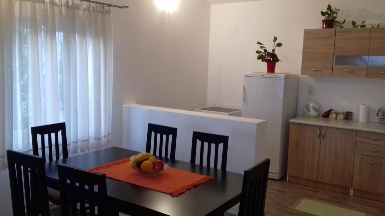 Apartment Vuk I Novak أولتْسي المظهر الخارجي الصورة