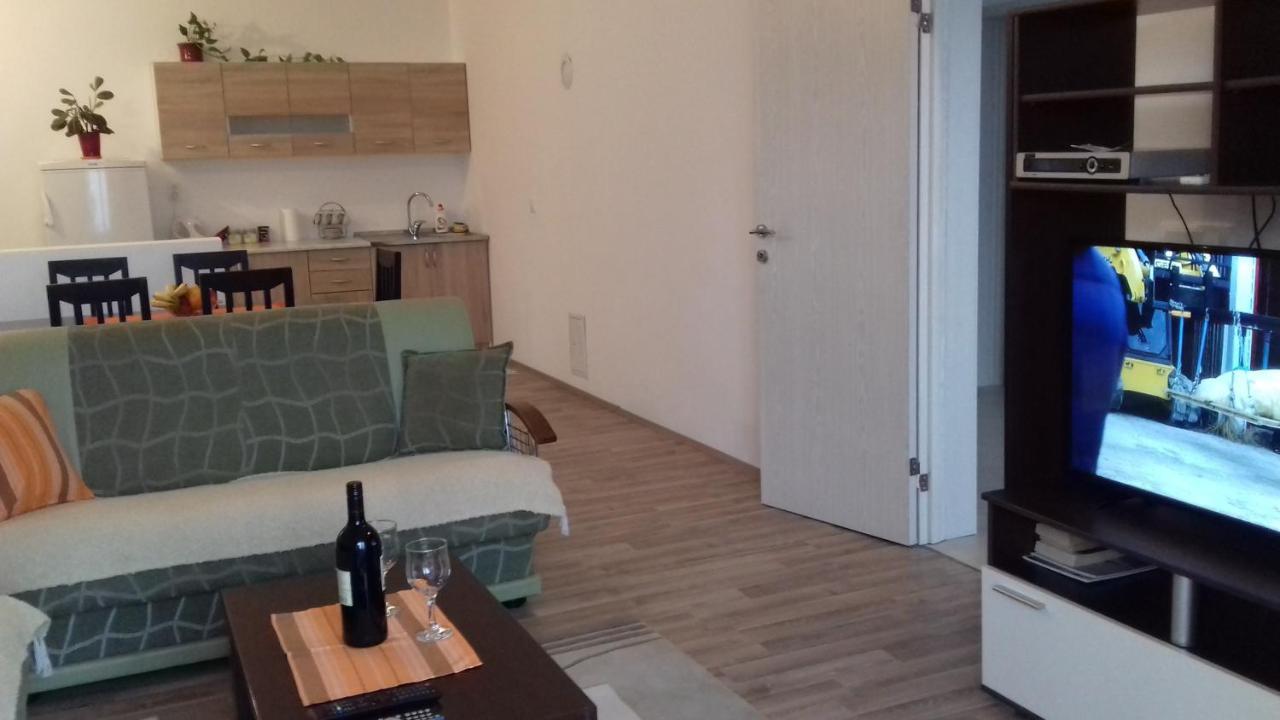 Apartment Vuk I Novak أولتْسي المظهر الخارجي الصورة